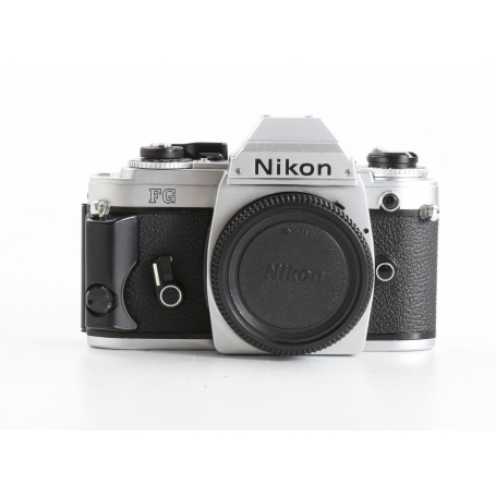 Nikon FG (233990)