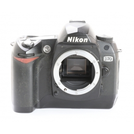 Nikon D70 (246045)