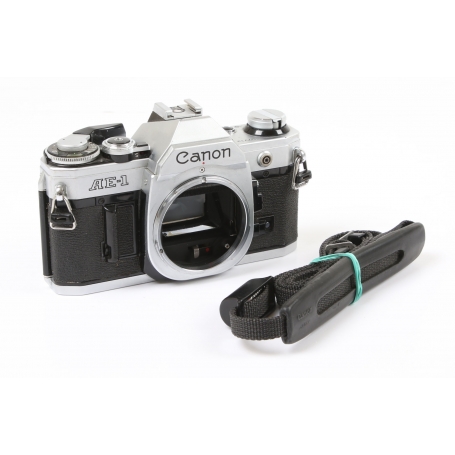 Canon AE-1 (256026)
