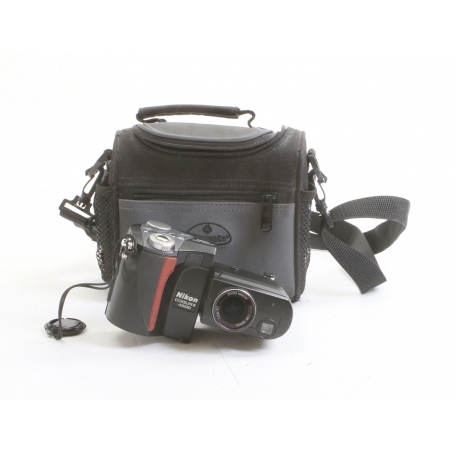 Nikon Coolpix 4500 (259285)