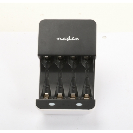 Nedis Universal Charger für AA / AAA Ni-MH Batterien (267044)