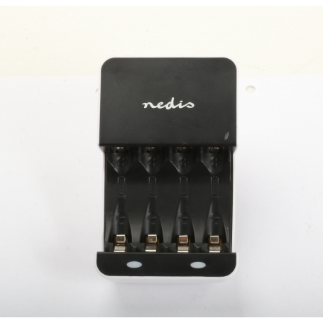 Nedis Universal Charger für AA / AAA Ni-MH Batterien (267056)