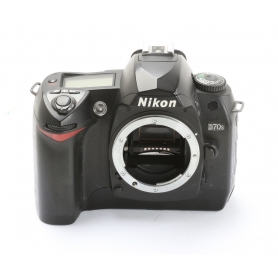 Nikon D70s (268486)