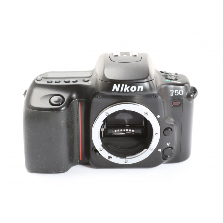 Nikon F-50 (269718)