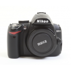 Nikon D3000 (271891)