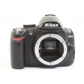 Nikon D3000 (271902)