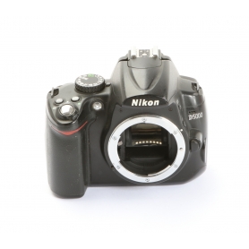 Nikon D5000 (273456)