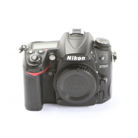 Nikon D7000 (273549)