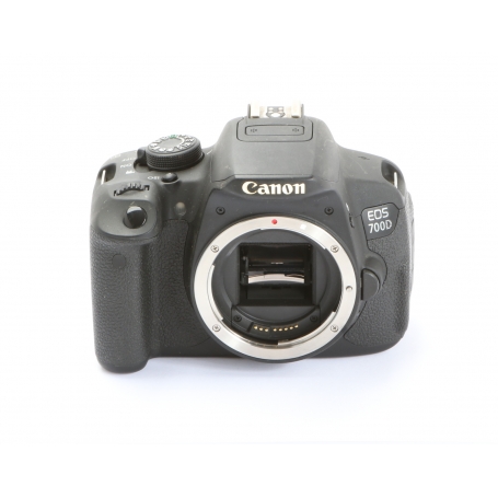 Canon EOS 700D (273613)