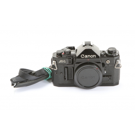 Canon A-1 Analoge Kamera (273711)