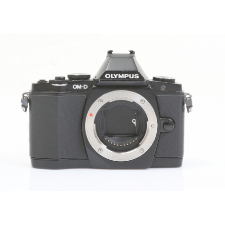 Olympus OM-D E-M5 (274878)