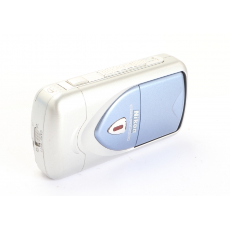 Nikon Coolpix 2500 (276378)