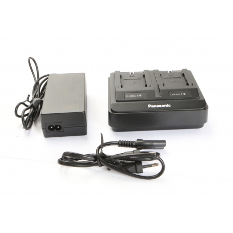 Panasonic Ladegerät AG-BRD50 Battery Charger mit Netzwerkadapter (274979)