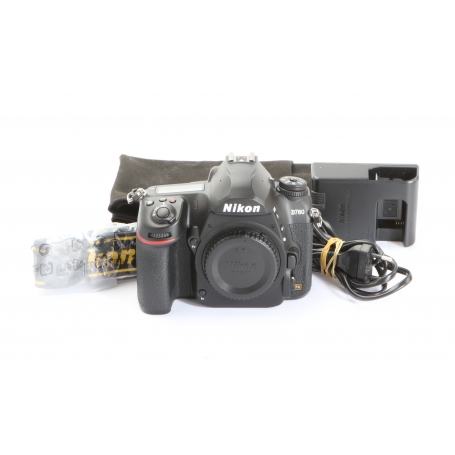 Nikon D780 (277989)