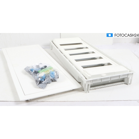 Hager VU60NC Kleinverteiler, 5-reihig, 60 Platzeinheiten, IP30, mit Tür, weiß (283159)