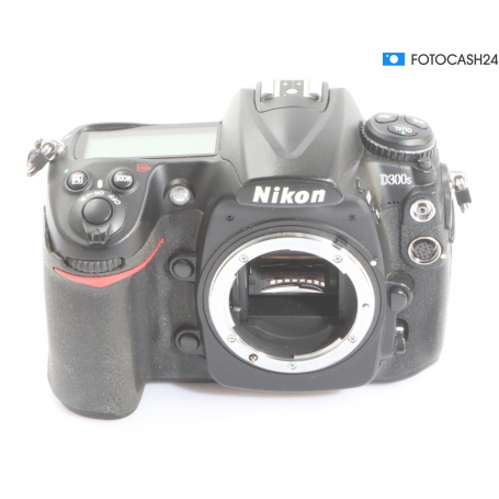 Nikon D300s (285900)