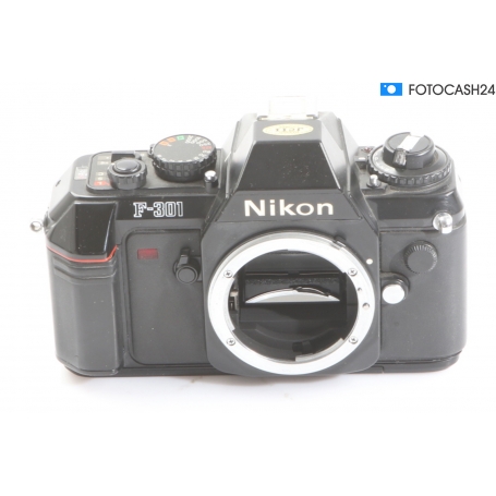 Nikon F-301 (269721)