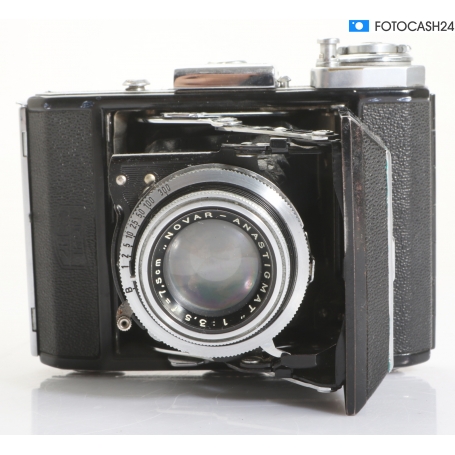 Zeiss Ikon Ikonta 521/16 mit Novar 3,5/7,5 cm Anastigmat (290282)