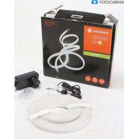 Ledvance 5 Meter Neon Flex LED-Streifen-Basisset Lichtstreifen mit Stecker 230V warmweiß Outdoor (288992)