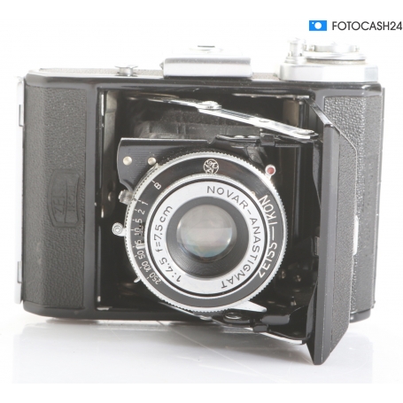 Zeiss Ikon Ikonta 521/16 mit Novar 4,5/7,5 cm Anastigmat (290531)