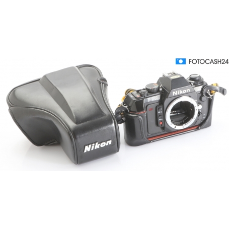 Nikon F-501 Analoge Spiegelreflex Kamera (290757)