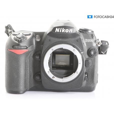 Nikon D200 (291088)
