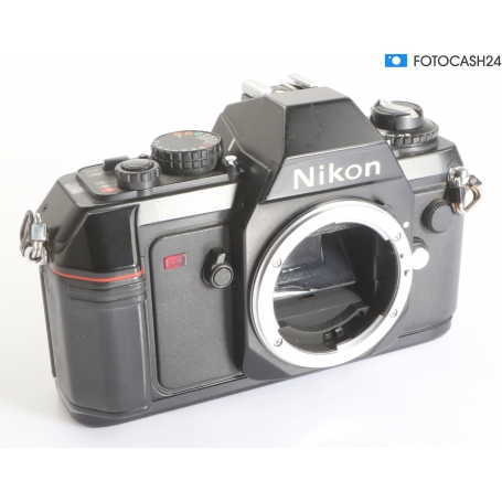 Nikon F-301 (291313)