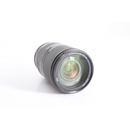 Sony DT 3,5-6,3/18-200 OSS E-Mount Black (292184)