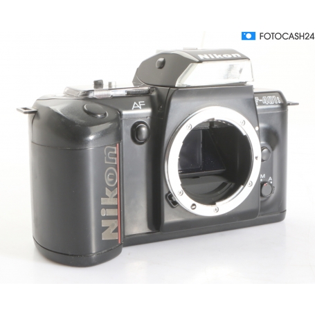 Nikon F-401s (293812)